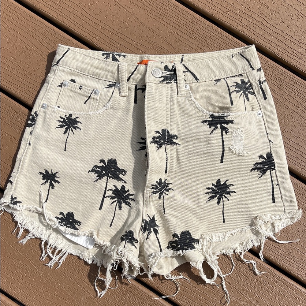 Signature8 Cream Palm Print Jean Shorts
